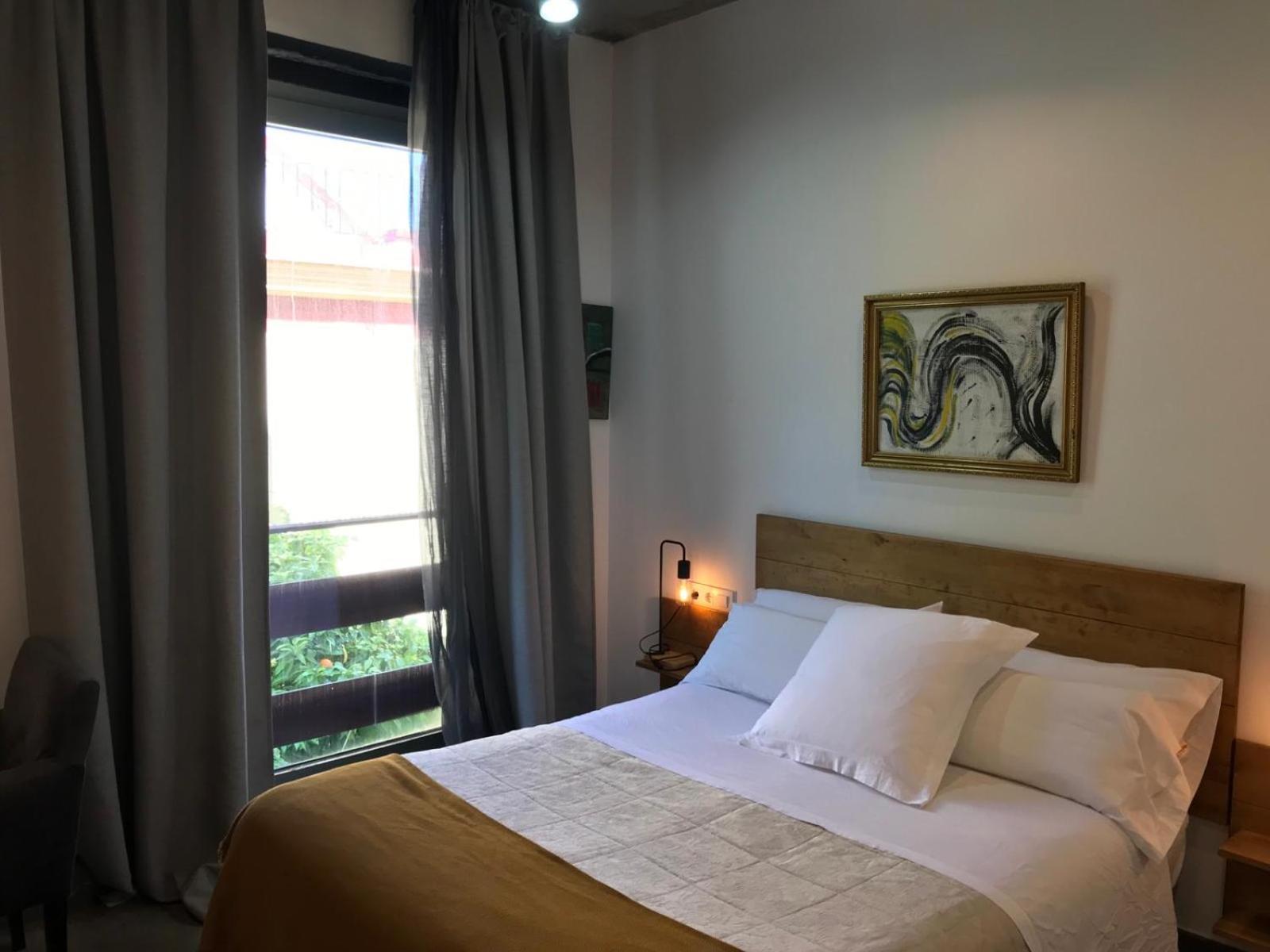 Bed & Breakfast Urban House Siurot 33 Sevilla