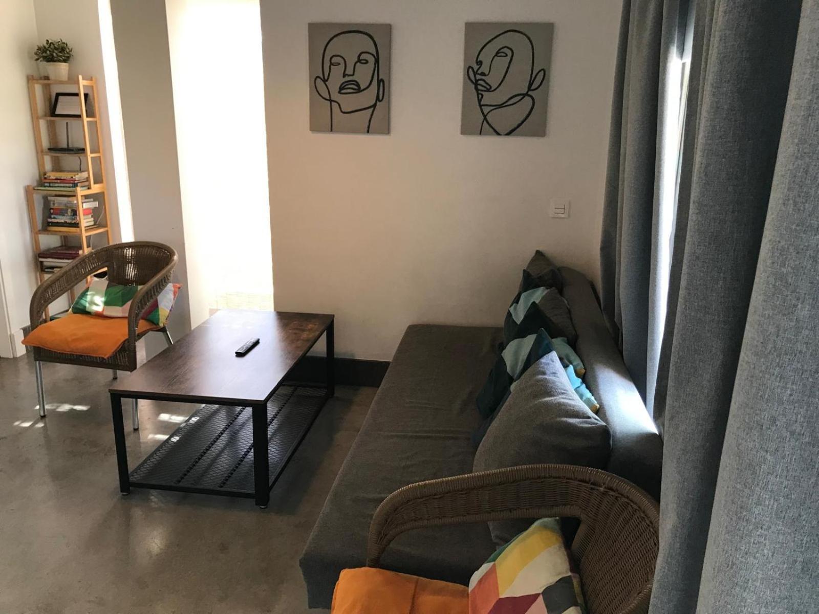 Bed & Breakfast Urban House Siurot 33 Sevilla